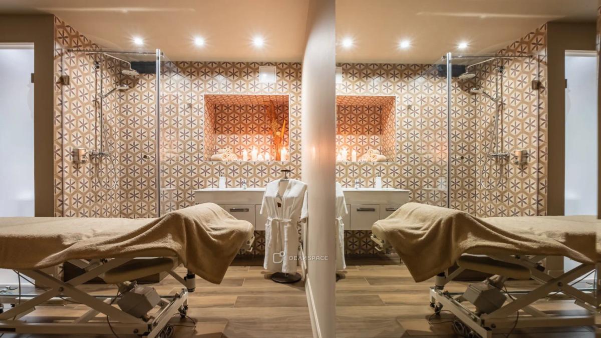 Массажный кабинет c душем в центре Москвы City Retreat - Фото №2