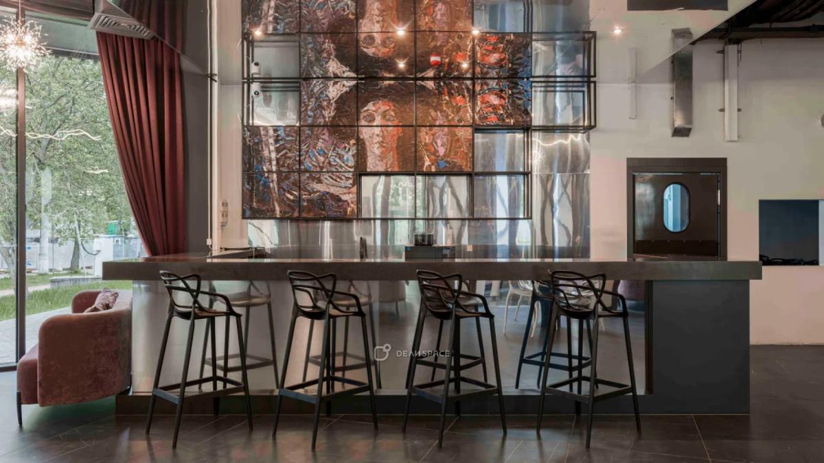 Лофт "Врубель": 330 м² панорамного павильона — до 250 гостей в Сокольниках - Фото №3