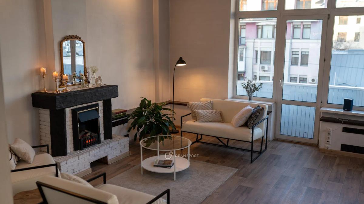 Банкетный зал Mansarda с балконом и кухней на Сретенке - Фото №3