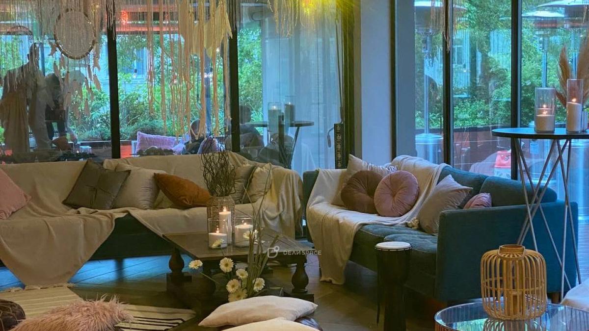 Лoфт с oткрытой вeрaндой 100 кв.м в центре Москвы - Фото №3