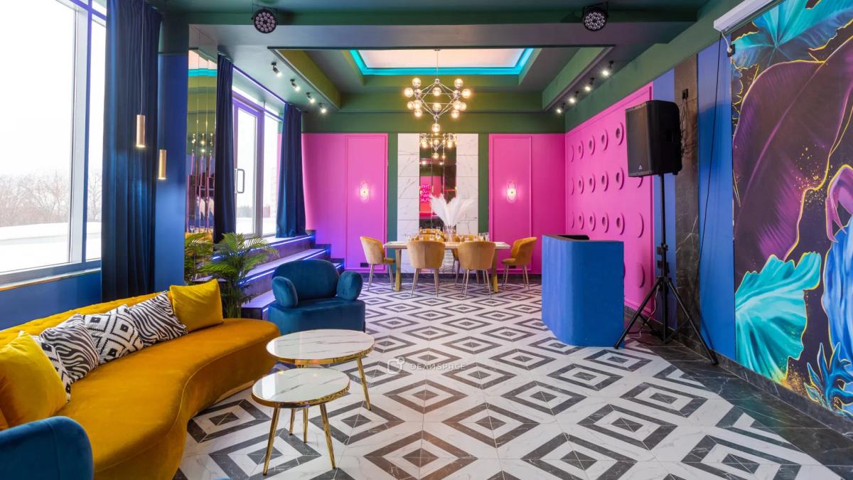 Лофт Мира на проспекте Октября в Уфе - Фото №1