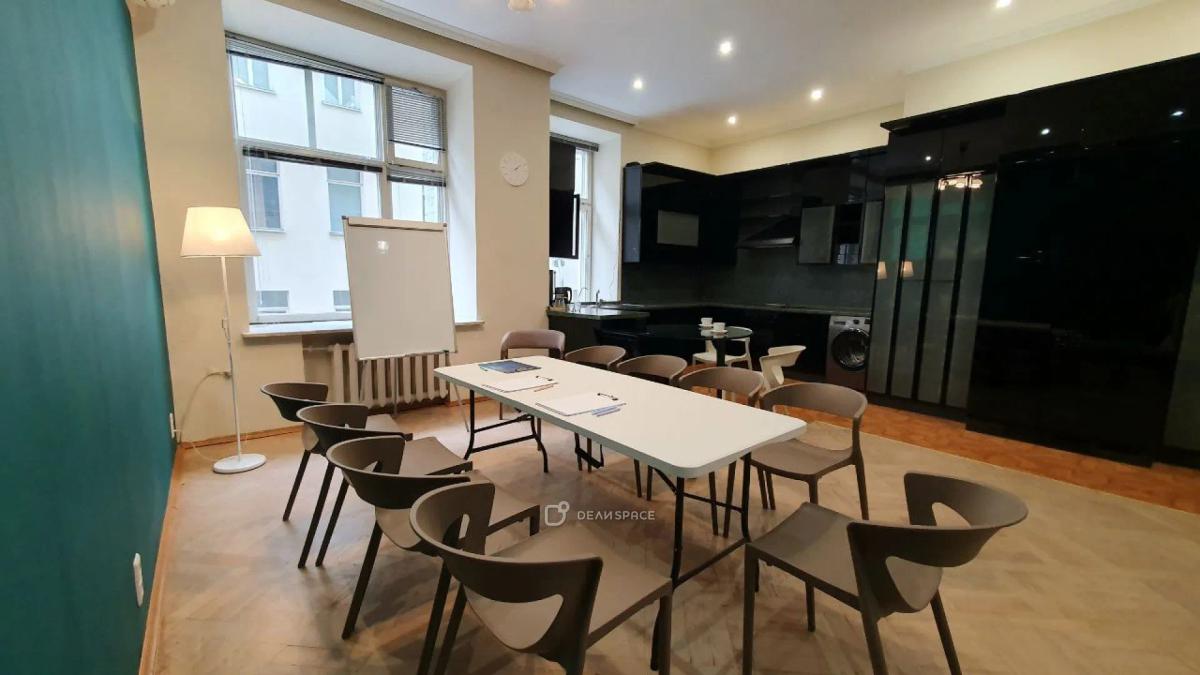 Коворкинг в Центре развития "Агарта на Знаменке" с видом на Кремль - Фото №5