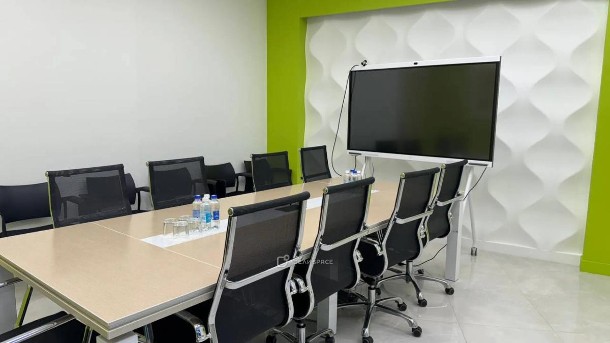 Современная переговорная в Москва-Сити - Фото №4