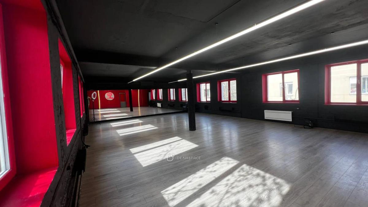 Верхний зал для танцев и йоги 95 м на Таганке - Фото №2