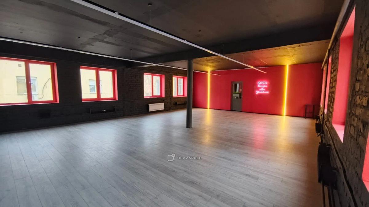 Верхний зал для танцев и йоги 95 м на Таганке - Фото №4