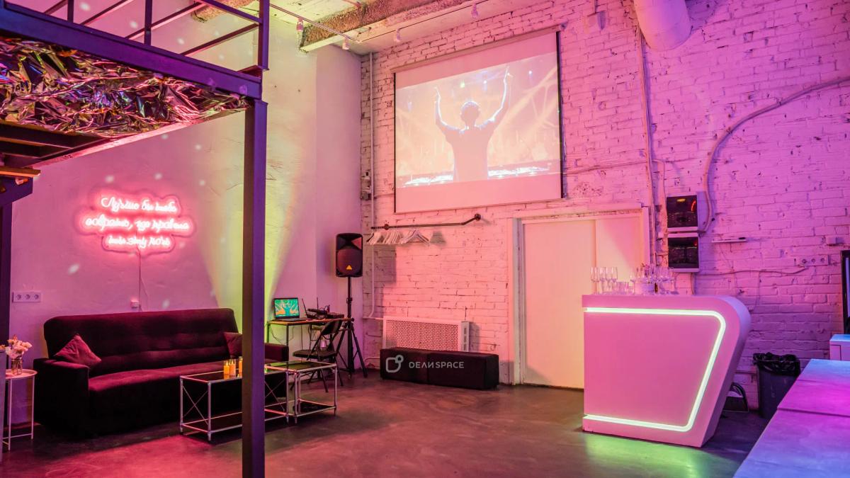 Двухуровневый Лофт Графит на Электрозаводской - Фото №1