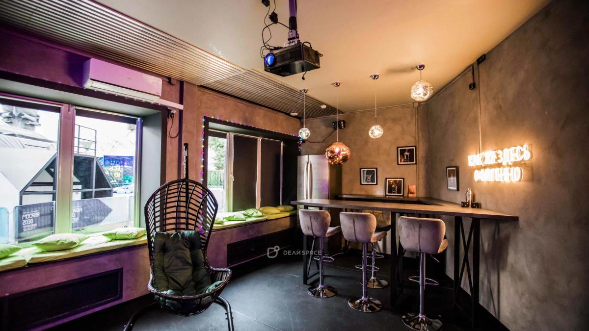 Стильный лофт возле реки с караоке на Красном Октябре - Фото №3