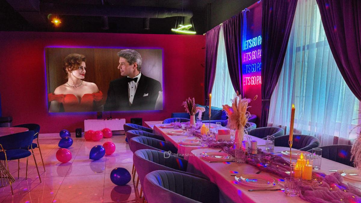 Memory - танцевальный лофт с караоке, большим экраном, фотозоной с неоном и сценой - Фото №11