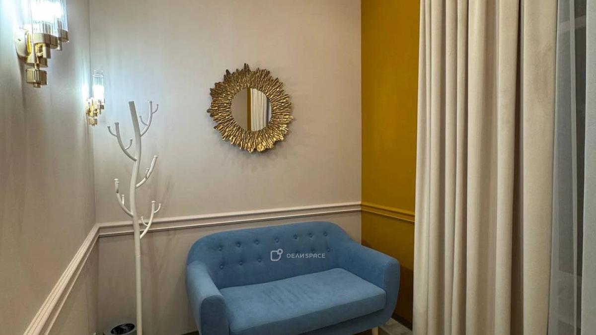 Рабочий кабинет №1 на Мясницкой в коворкинге "Зона Комфорта" - Фото №4