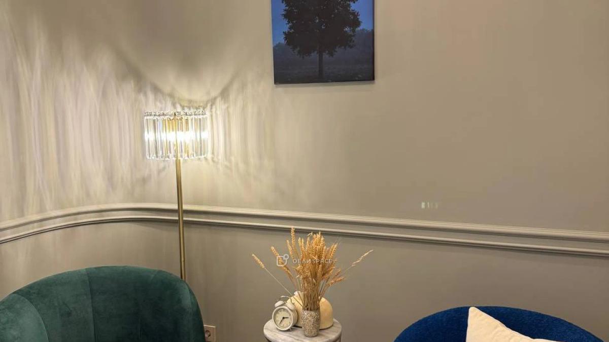 Рабочий кабинет №2 на Мясницкой в коворкинге "Зона Комфорта" - Фото №1