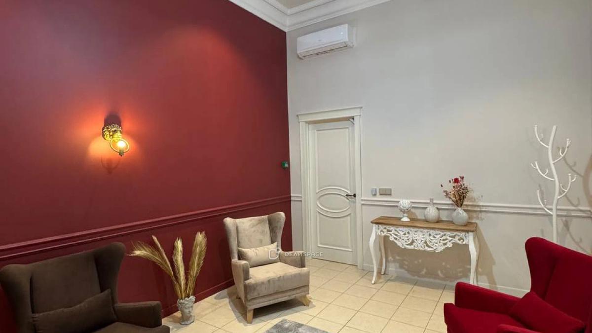 Рабочий кабинет №7 на Мясницкой в коворкинге "Зона Комфорта" - Фото №6