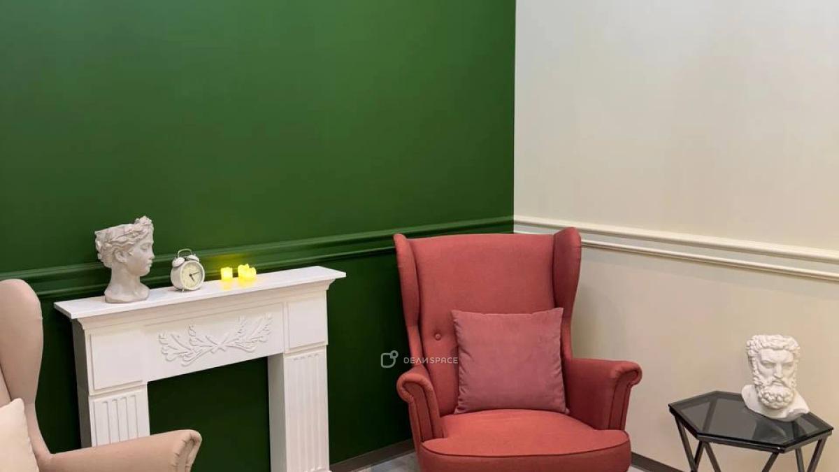 Рабочий кабинет №10 на Мясницкой в коворкинге "Зона Комфорта" - Фото №2