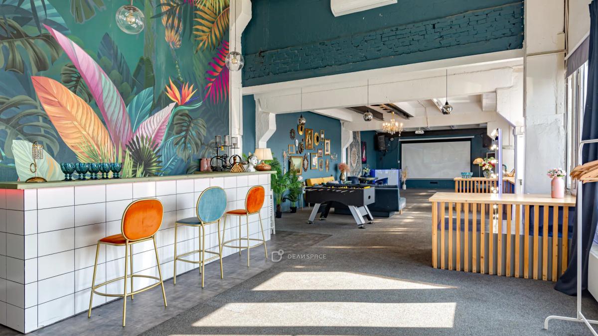 Зал «МАЙ» для лекций и семинаров с большой верандой на Электрозаводской - Фото №12