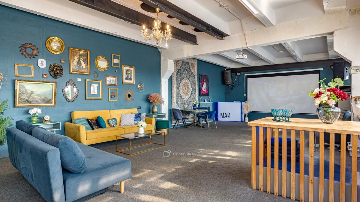 Зал «МАЙ» для лекций и семинаров с большой верандой на Электрозаводской - Фото №13