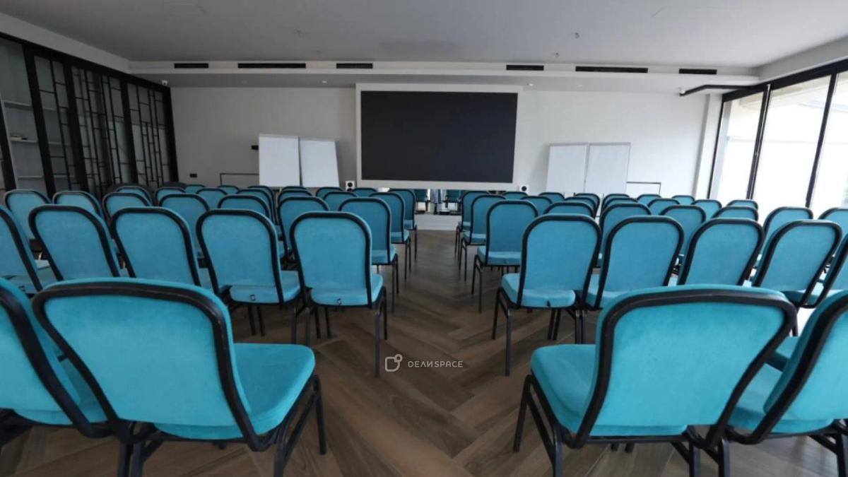 Большой зал 100 кв м для конференций, семинаров, лекций, обучений в пространстве CITY BUSINESS CLUB - Фото №1
