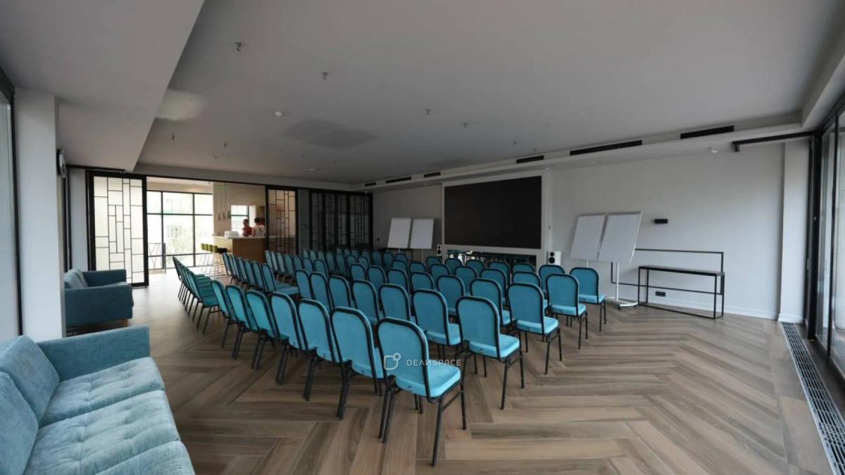 Большой зал 100 кв м для конференций, семинаров, лекций, обучений в пространстве CITY BUSINESS CLUB - Фото №3