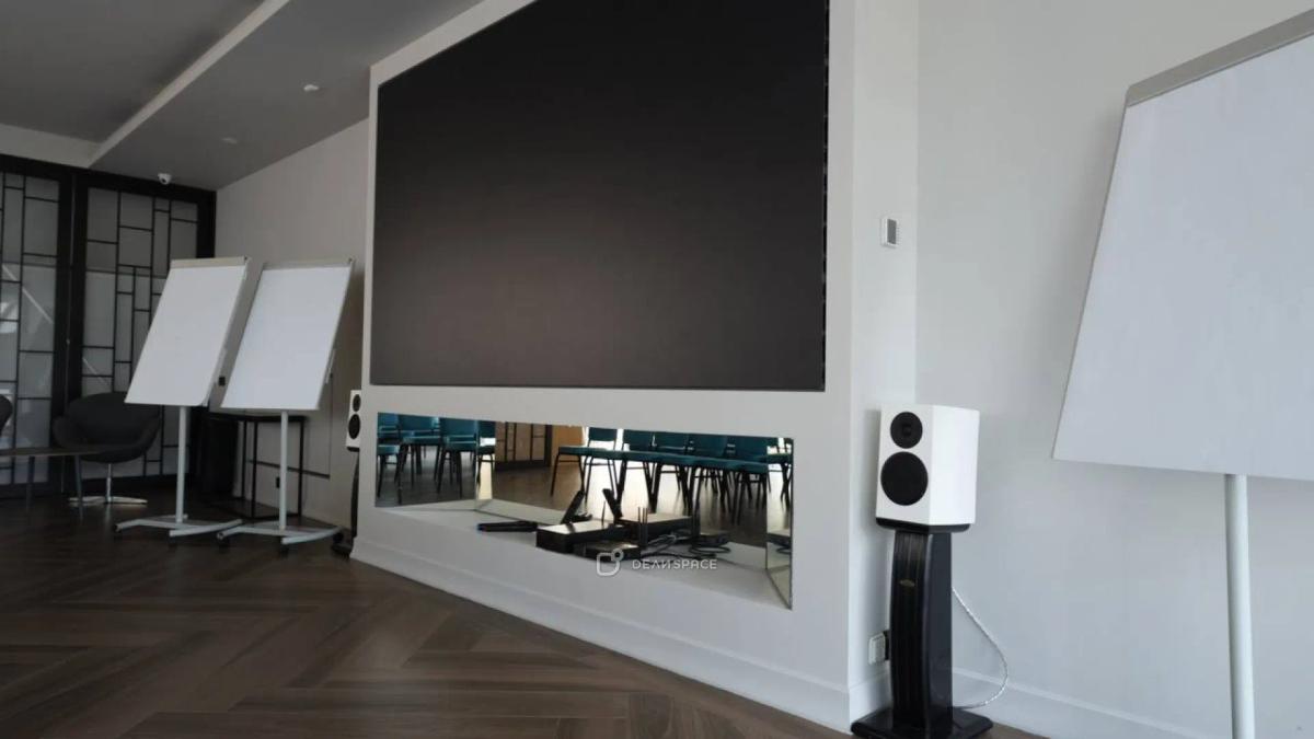 Большой зал 100 кв м для конференций, семинаров, лекций, обучений в пространстве CITY BUSINESS CLUB - Фото №4