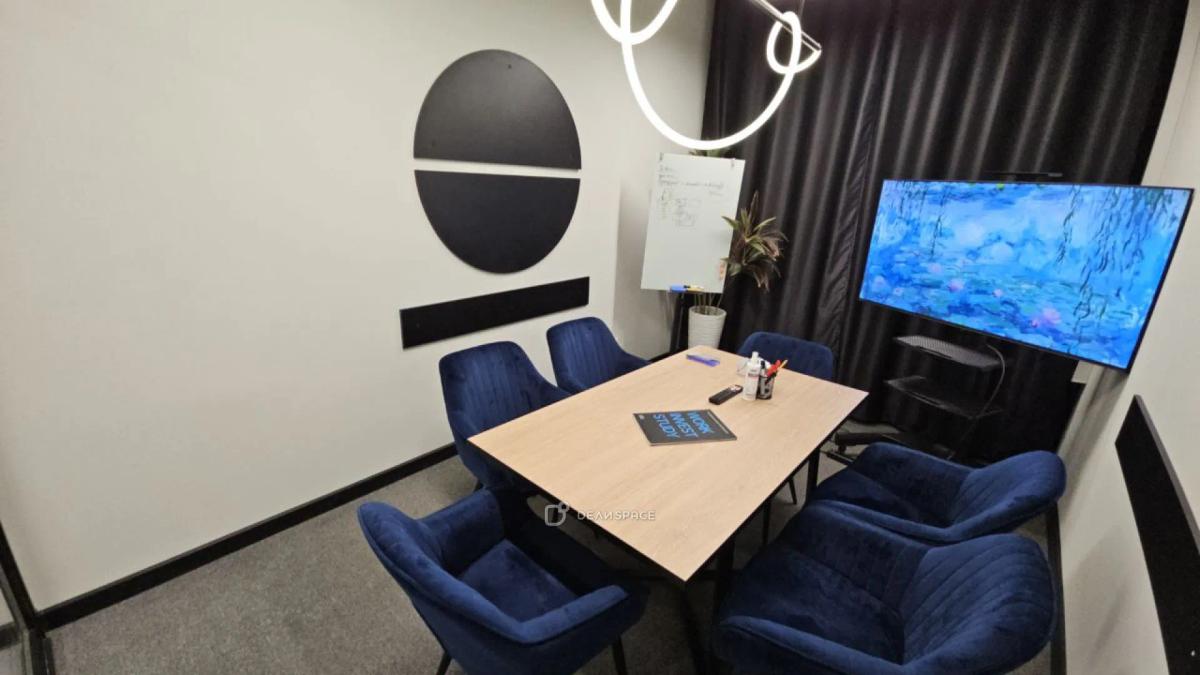 Переговорная на 6 человек в коворкинге Bloks на Текстильщиках - Фото №1