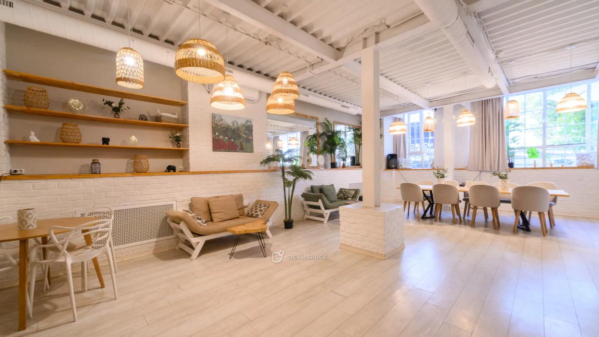 Лофт "Руссо" : 60 м² камерный «Бали» — до 40 участников - Фото №3