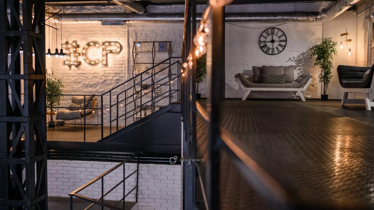 Лофт "Роден" : 190 м², 3 уровня — industrial-зал до 80 участников - Фото №6