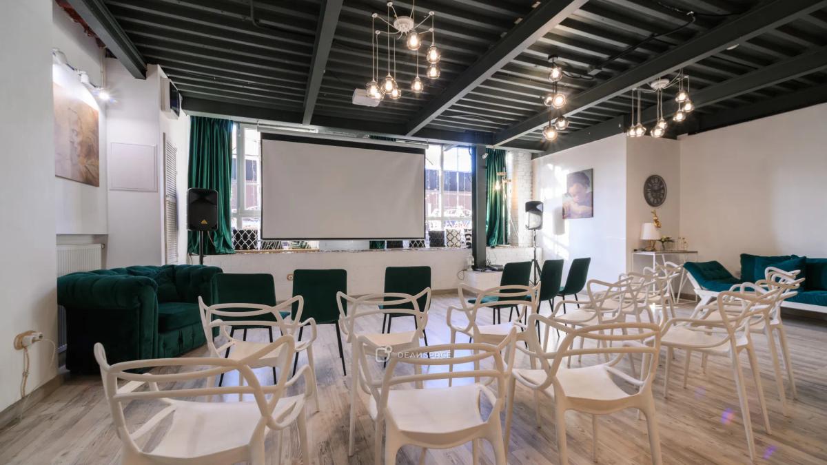 Лофт "Микеланджело" : 100 м², камин и веранда — формат до 60 гостей - Фото №8