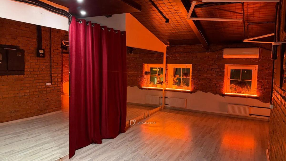 Зал "Бордо" для персональных занятий 25 кв.м. на Бауманской - Фото №1