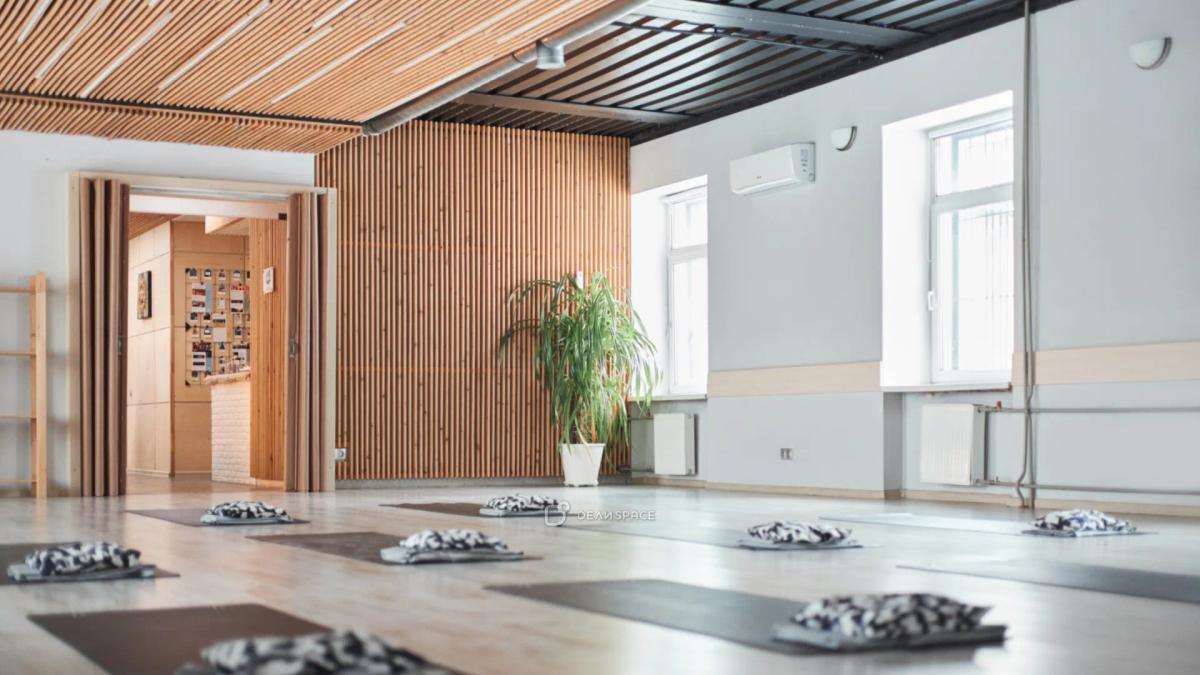 Зал 120 м2 для тренингов, конференций, групповых практик - Фото №5