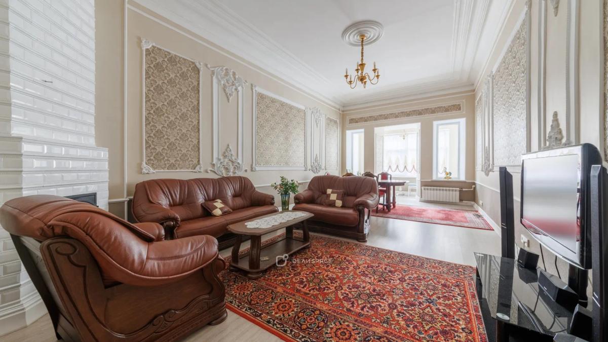 Зал для мероприятий и тренингов в центре рядом с метро Достоевская - Фото №1