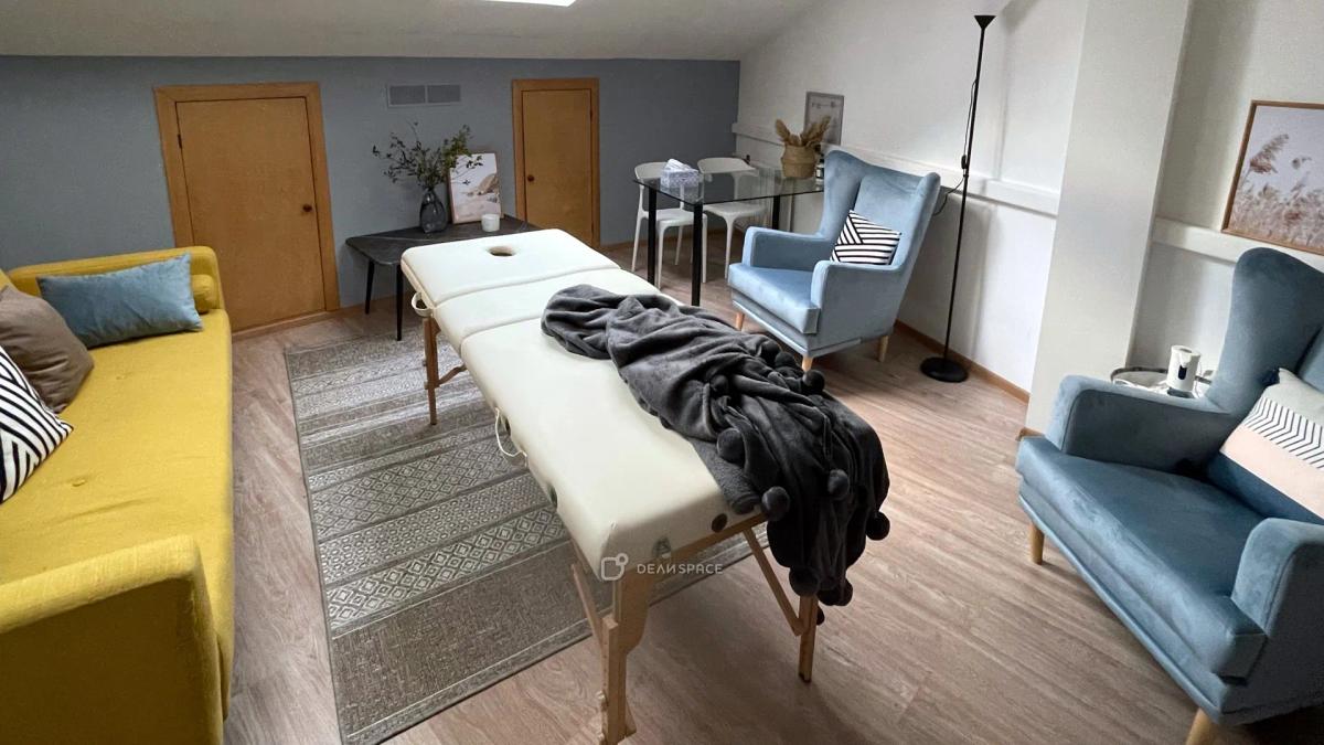 Солнечный кабинет Б-29 для тренингов, обучения и встреч на Бауманской - Фото №6