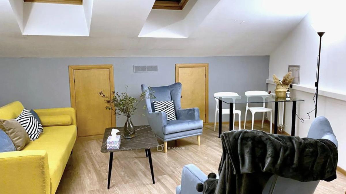 Солнечный кабинет Б-29 для тренингов, обучения и встреч на Бауманской - Фото №14