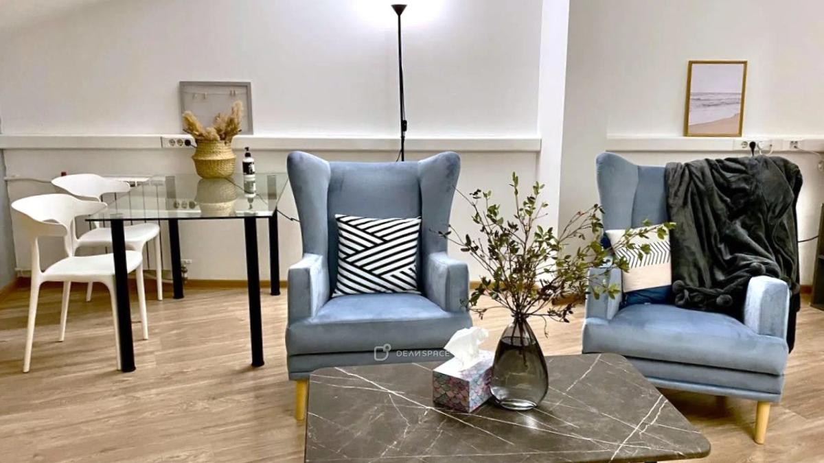 Солнечный кабинет Б-29 для тренингов, обучения и встреч на Бауманской - Фото №9