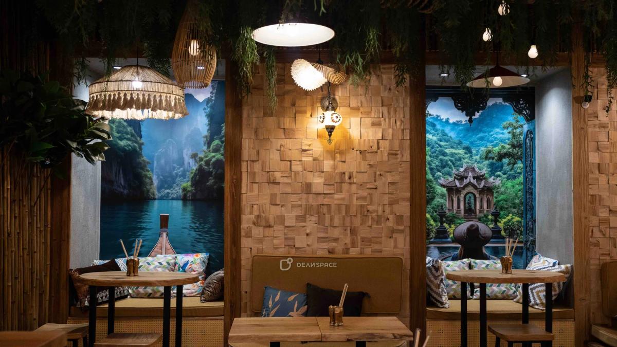 Уютный гастробар "Тайцы" на Сретенке - Фото №1