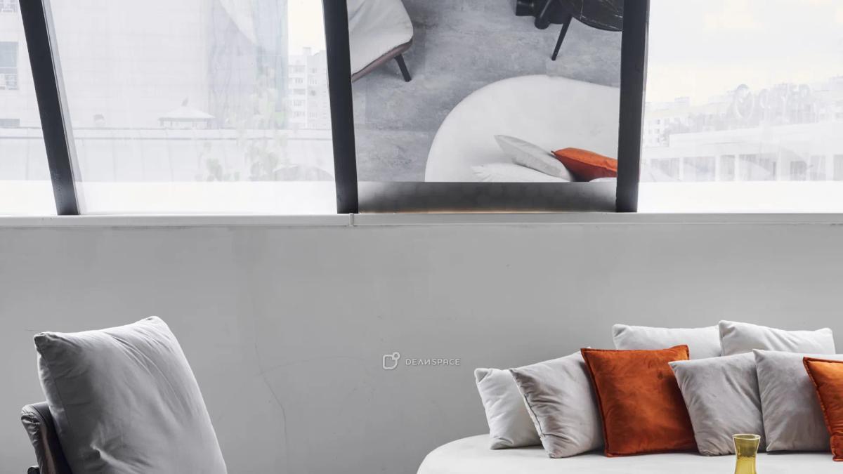 Светлый лофт с верандой на крыше в самом центре Москвы - Фото №4