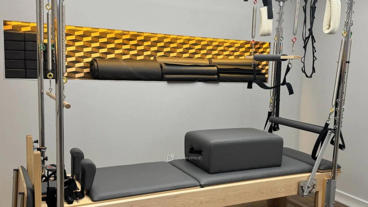 Зал для пилатеса, йоги и тренировок в центре Москвы - Фото №6