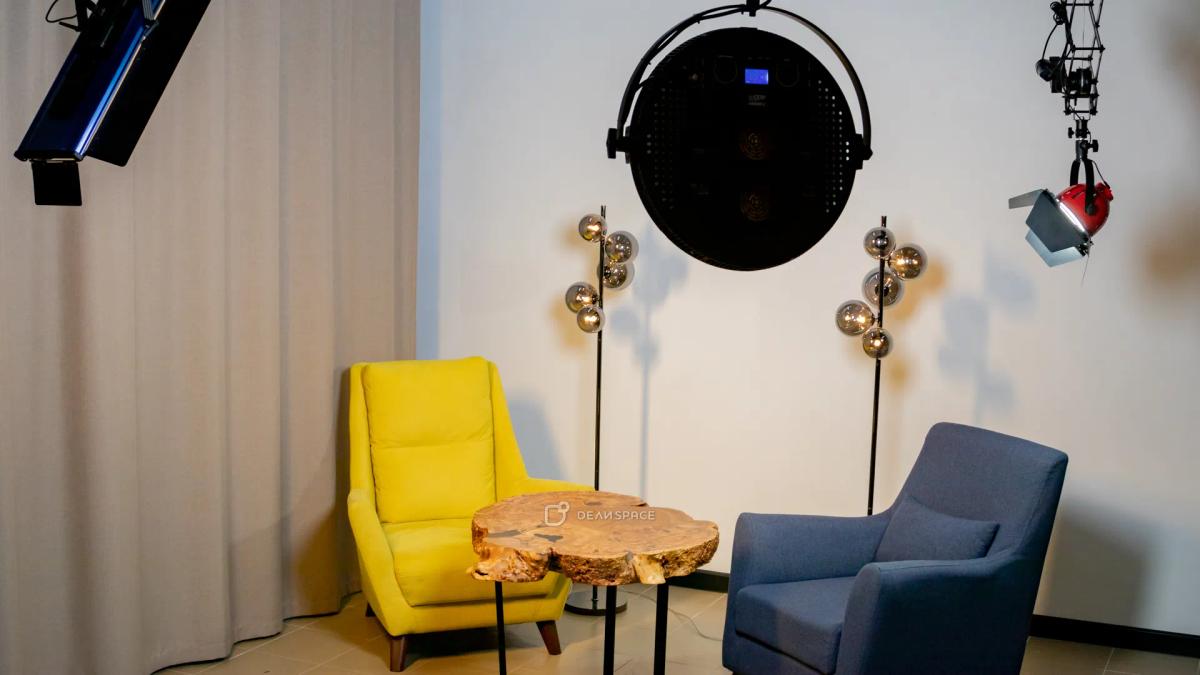 Просторная фотостудия на Нагорной - Фото №1