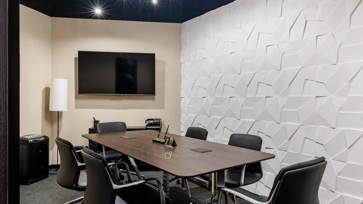 Удобная переговорная для деловых встреч в Москва-Сити - Фото №1