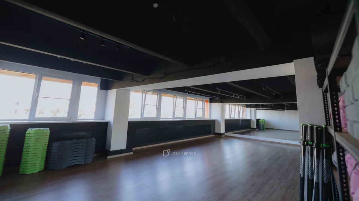 Танцевальный зал №1 в центре Москвы - Фото №1