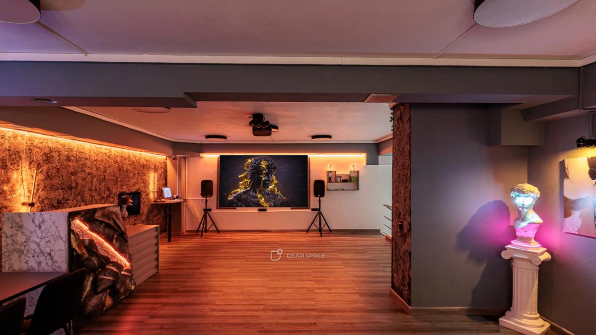 Crystal Loft на Менделеевской с караоке и PS5 - Фото №6