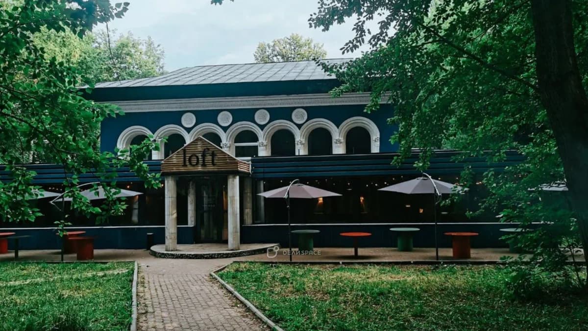 Большой камерный лофт "Виола" с панорамными окнами в парке Сокольники - Фото №14