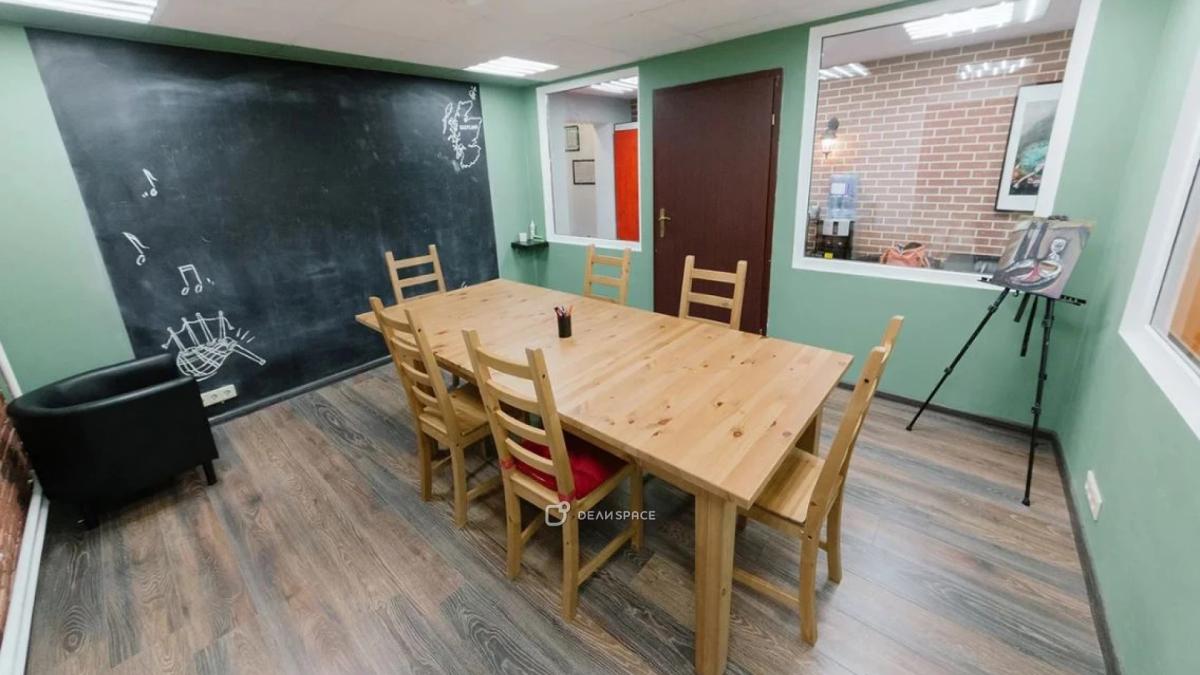 Аудитория "Шотландия" для тренингов и мастер-классов на Цветном бульваре - Фото №2