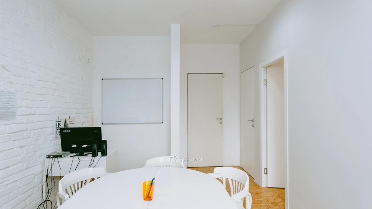 Аудитория Room 2 для переговоров, тренингов и мастер-классов на Чеховской - Фото №4