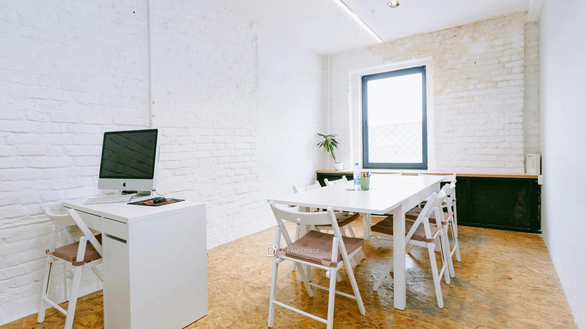 Аудитория Room 3 для переговоров, тренингов и мастер-классов на Чеховской - Фото №1