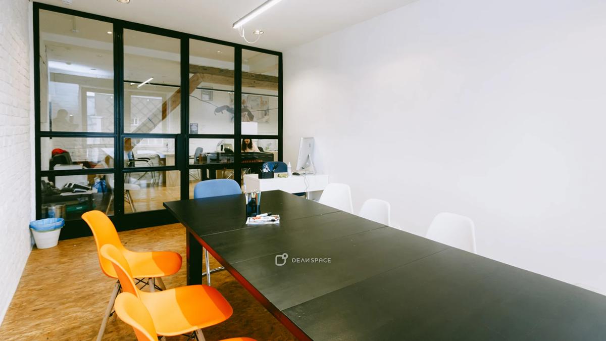 Аудитория Room 8 для переговоров, тренингов и мастер-классов на Чеховской - Фото №6