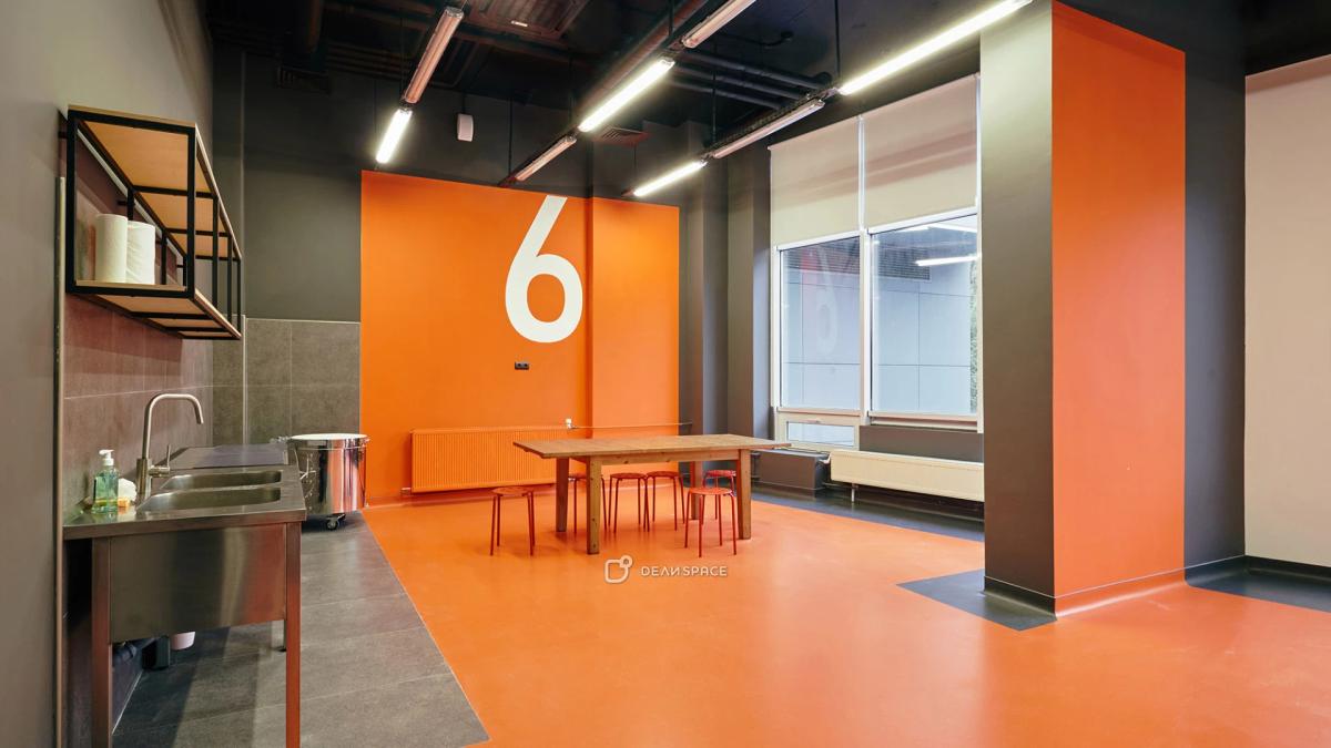 Аудитория №6 для мастер-классов мозаики, керамики, глины у метро Аэропорт - Фото №4